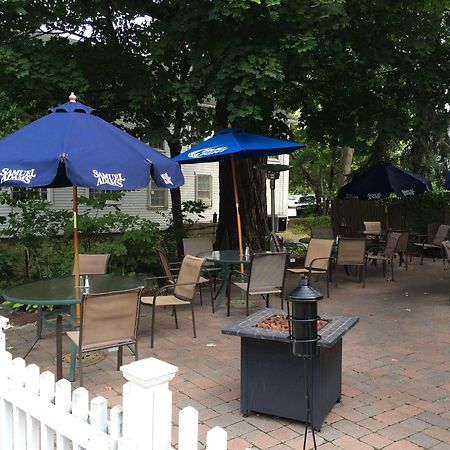 Hunters Grille And Tap At The Grafton Inn Zewnętrze zdjęcie